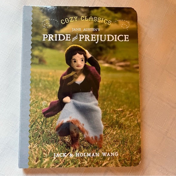 Book Bundle! Cozy Classics Pride & Prejudice and Emma Board Books - Picture 2 of 12